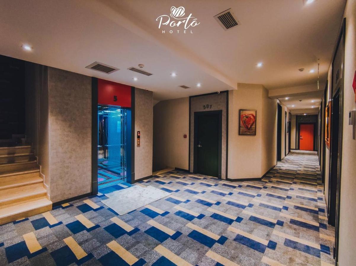 Porto Hotel Bakoe Buitenkant foto