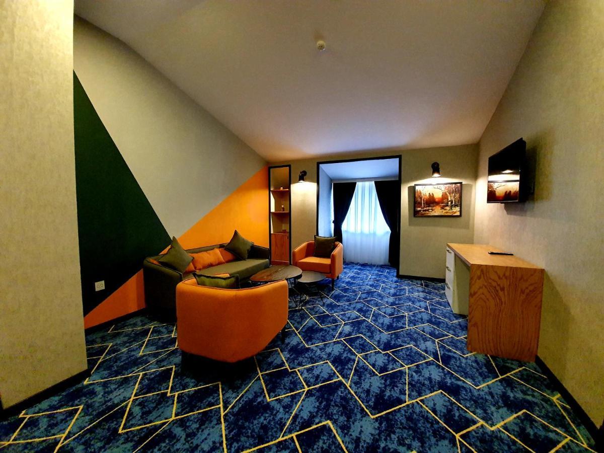 Porto Hotel Bakoe Buitenkant foto